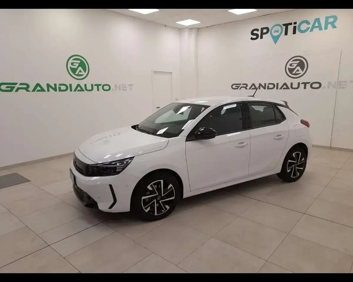 Usata Opel Corsa S 101 CV (74 kW) 2025 Bianco Utilitaria