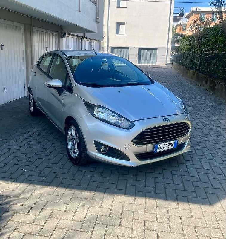 Usata Ford Fiesta Titanium 60 CV (44 kW) 2013 Utilitaria