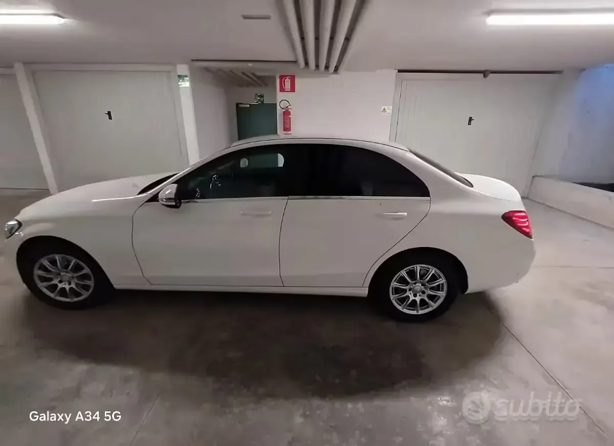 Usata Mercedes C180 116 CV (85 kW) 2017 Bianco Berlina