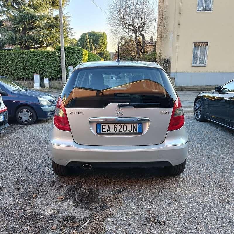 Usata Mercedes A180 Executive 109 CV (80 kW) 2010 Monovolume