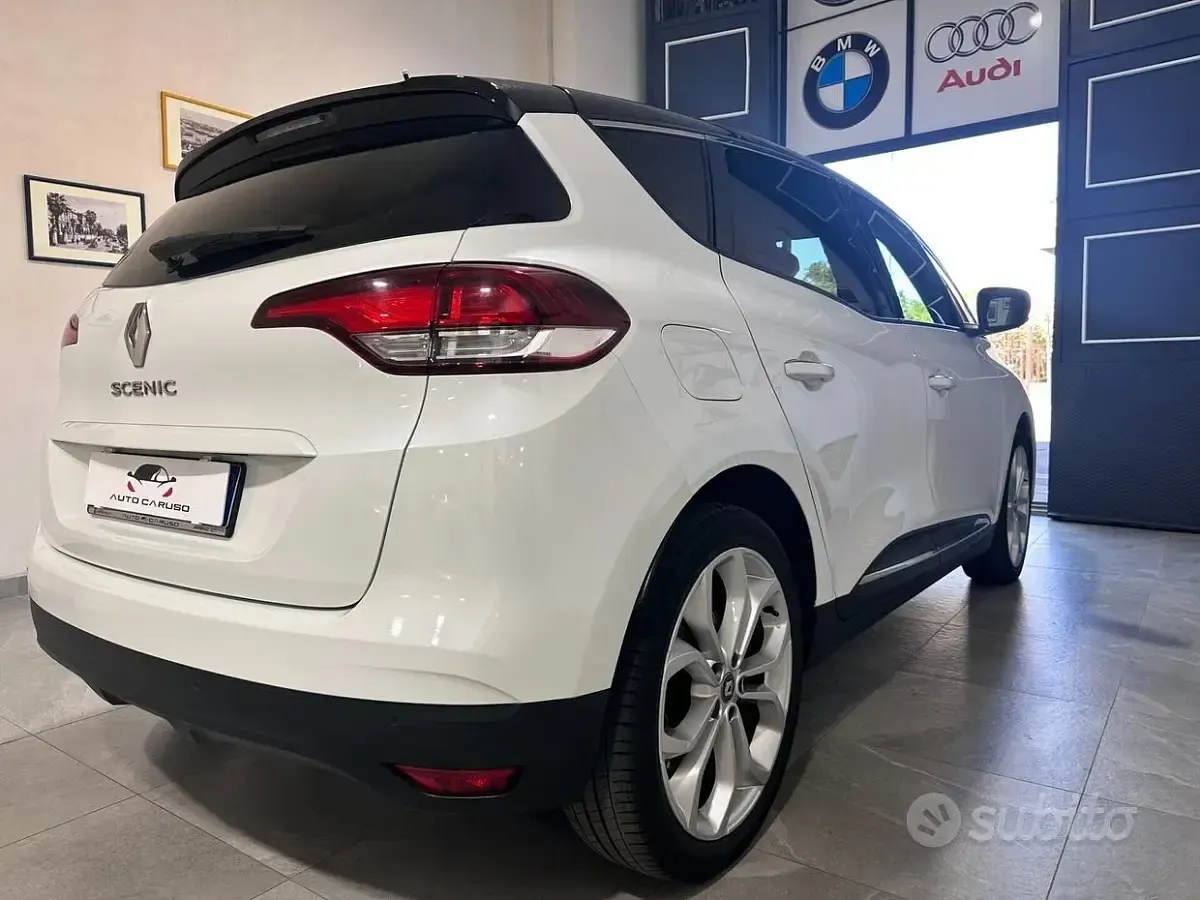 Usata Renault Scénic IV 110 CV (80 kW) 2018 Bianco Monovolume