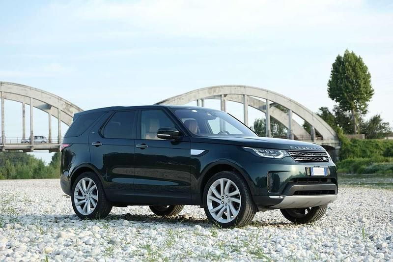 Usata Land Rover Discovery 5 HSE Luxury 249 CV (183 kW) 2017 Verde SUV