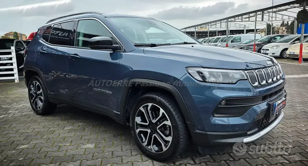 Usata Jeep Compass Limited 131 CV (96 kW) 2022 Blu/azzurro SUV