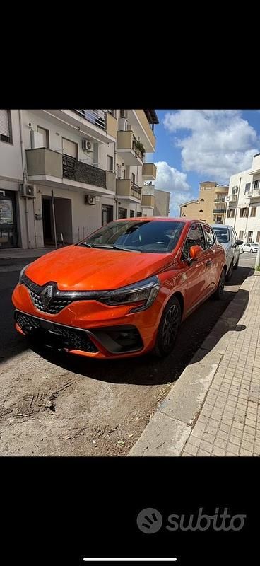 Usata Renault Clio V RS Line 131 CV (96 kW) 2020 Utilitaria