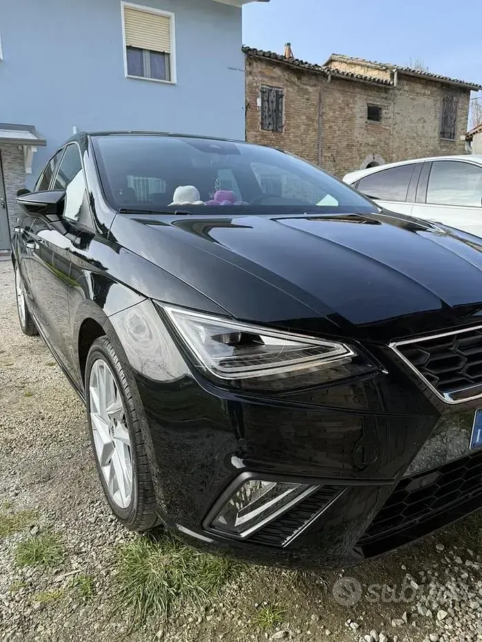 Usata Seat Ibiza FR 110 CV (80 kW) 2023 Nero Utilitaria