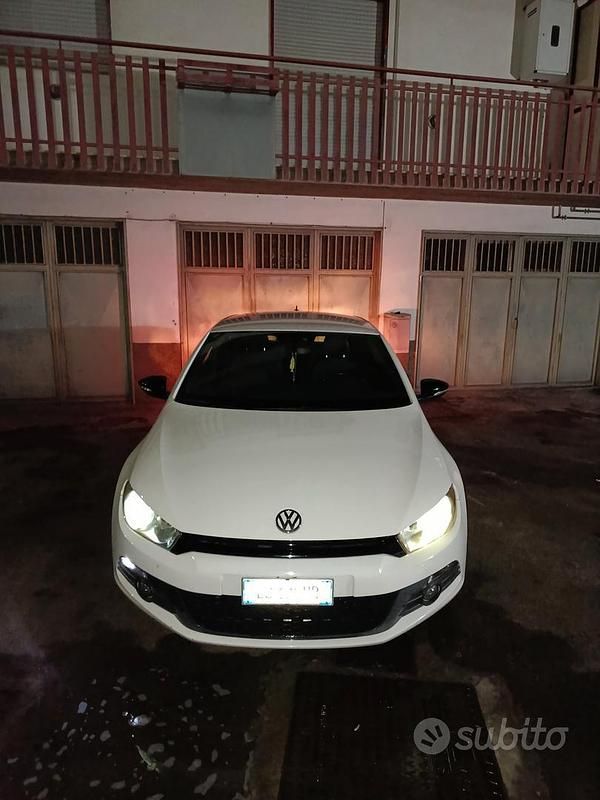 Usata VW Scirocco 122 CV (89 kW) 2009 Bianco Coupé