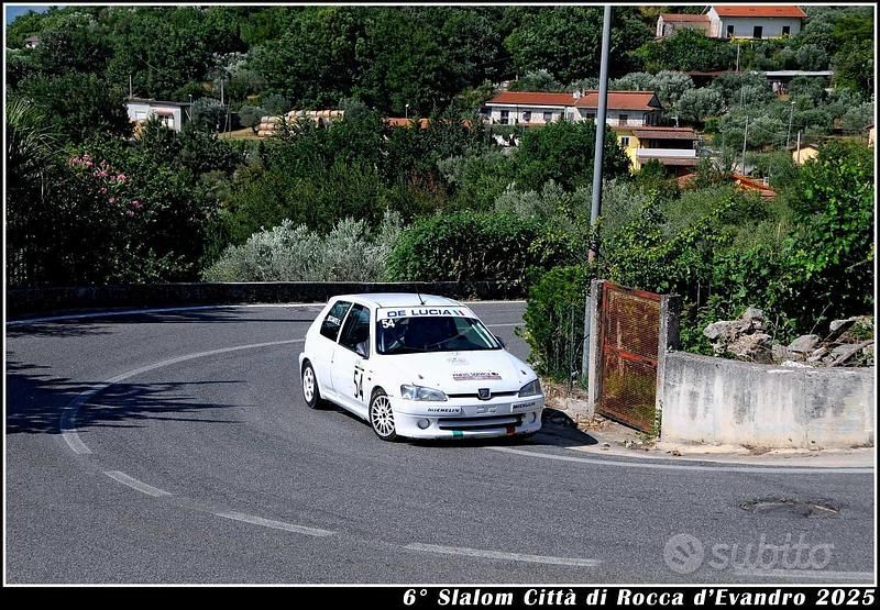 Usata Peugeot 106 2000 Utilitaria