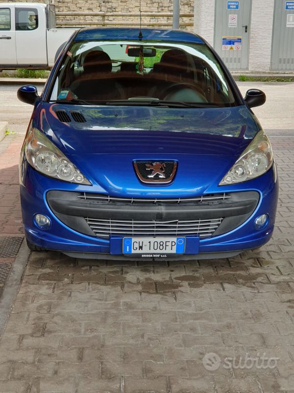 Usata Peugeot 206+ 60 CV (44 kW) 2009 Blu Utilitaria