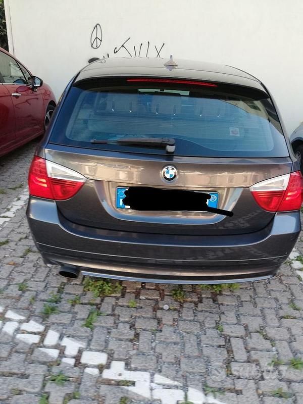 Usata BMW 320 177 CV (130 kW) 2007 Grigio Station wagon