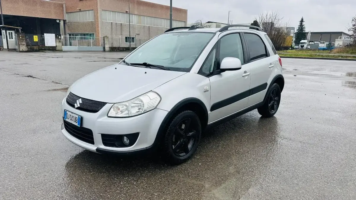 Usata Suzuki SX4 120 CV (88 kW) 2007 Argento Station wagon