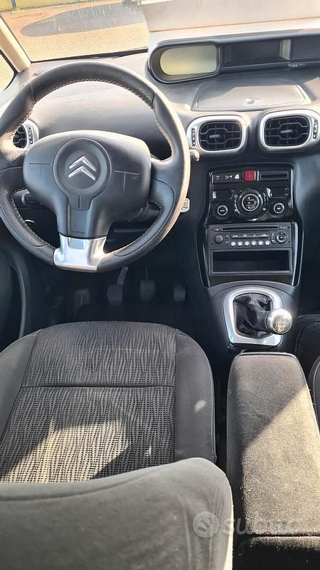 Usata Citroën C3 Picasso 95 CV (69 kW) 2010 Nero Monovolume