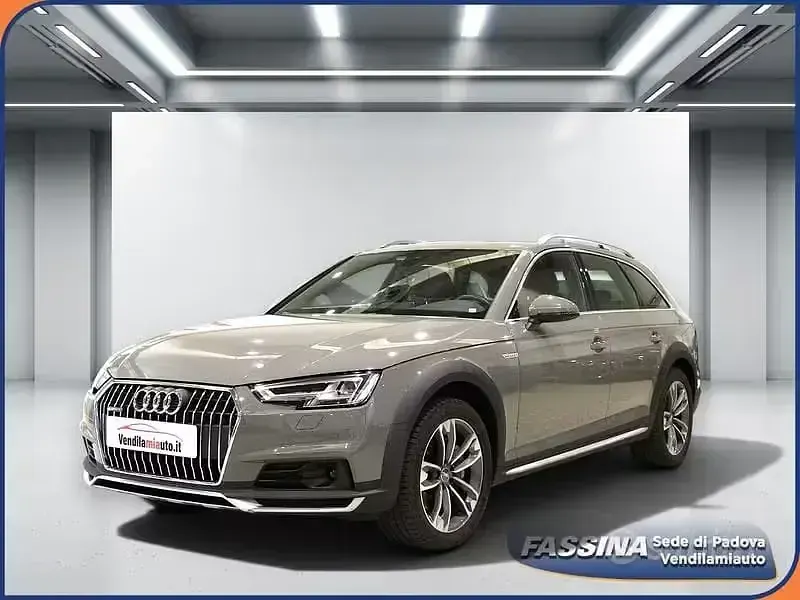 Usata Audi A4 Allroad Business 190 CV (139 kW) 2018 Grigio Station wagon