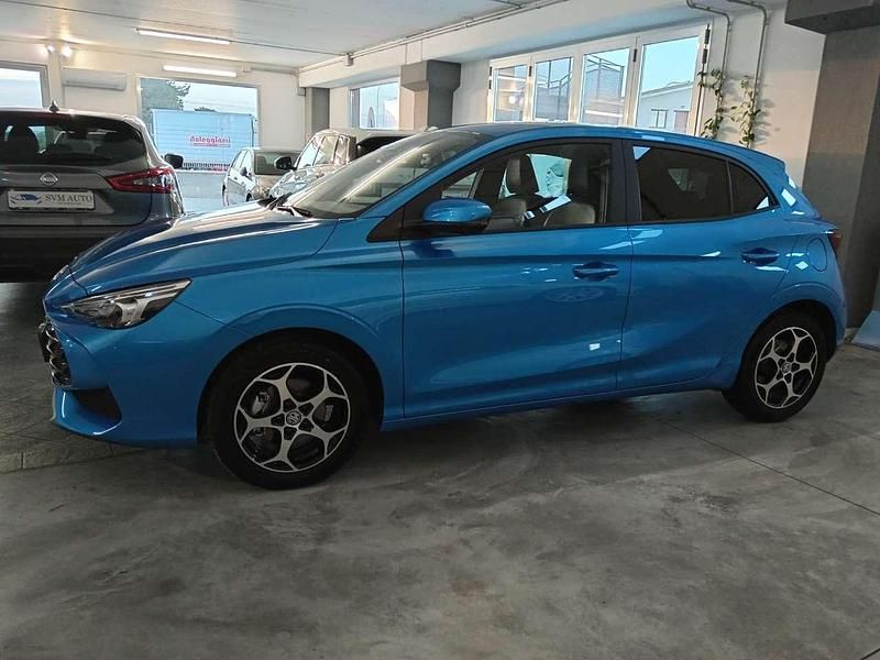 Usata MG MG3 Luxury 102 CV (75 kW) 2024 Blu/azzurro Utilitaria