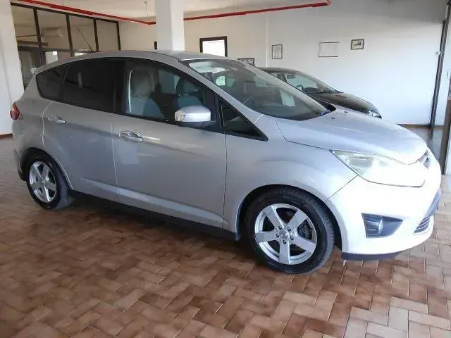 Usata Ford C-MAX Titanium 101 CV (74 kW) 2014 Argento Monovolume