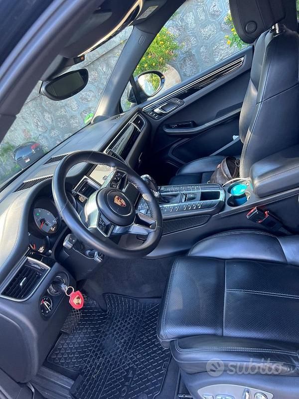 Usata Porsche Macan S 250 CV (183 kW) 2015 Nero SUV