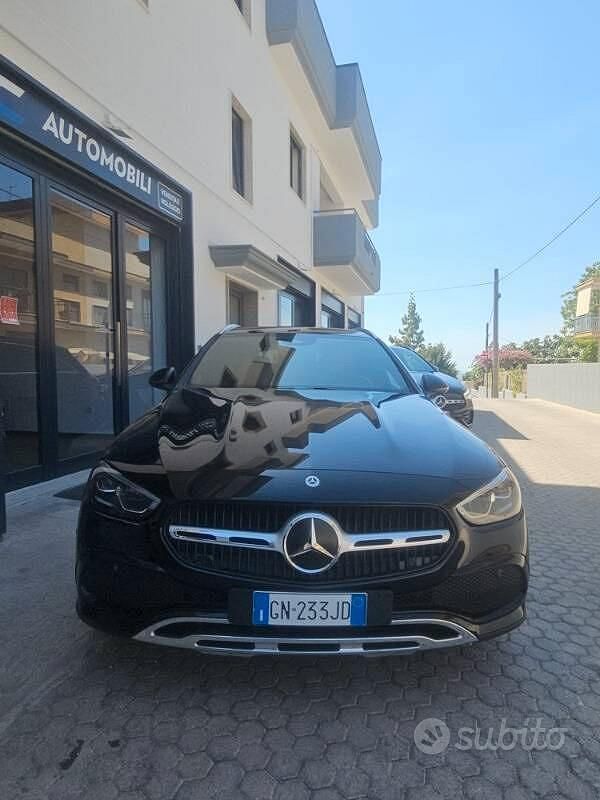 Usata Mercedes C220 Premium 200 CV (147 kW) 2023 Other Station wagon