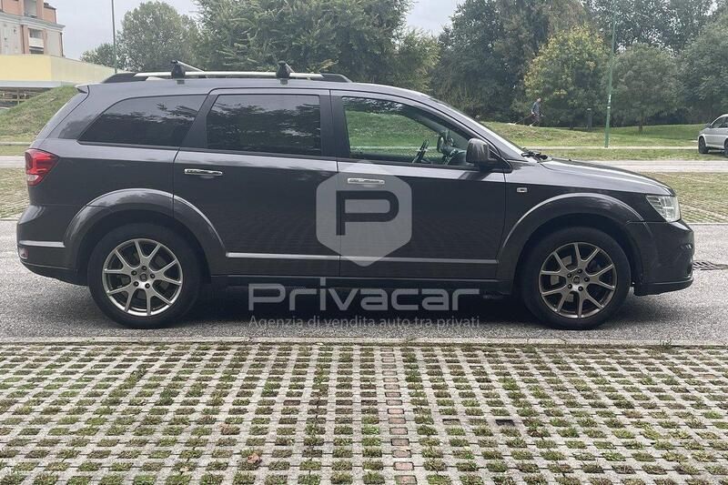 Usata Fiat Freemont Black Code 170 CV (125 kW) 2015 Grigio SUV