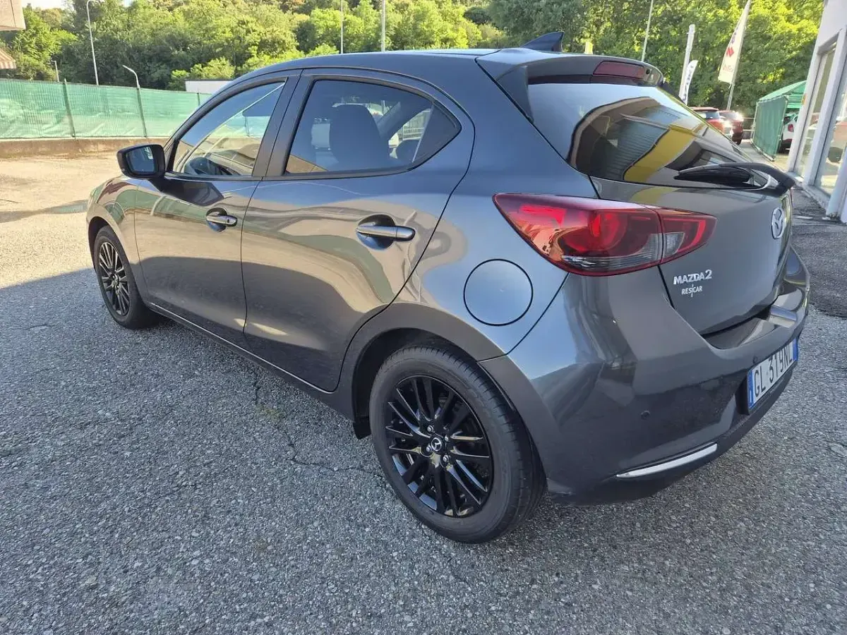 Usata Mazda 2 Homura-Line 75 CV (55 kW) 2023 Grigio Utilitaria