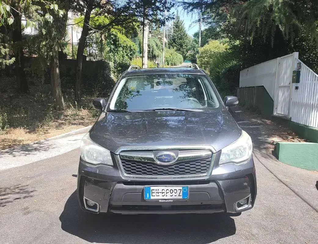 Usata Subaru Forester 147 CV (108 kW) 2014 Nero SUV