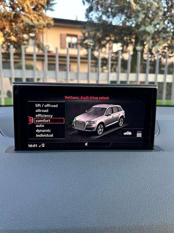 Usata Audi Q7 Business 272 CV (200 kW) 2016 SUV