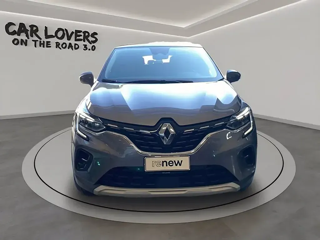 Usata Renault Captur Techno 101 CV (74 kW) 2023 Grigio chiaro SUV