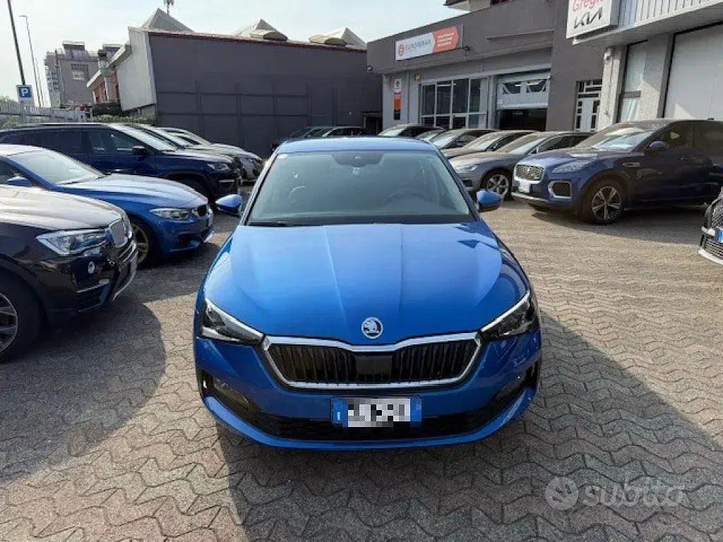 Usata Skoda Scala Style 110 CV (80 kW) 2022 Blu Utilitaria