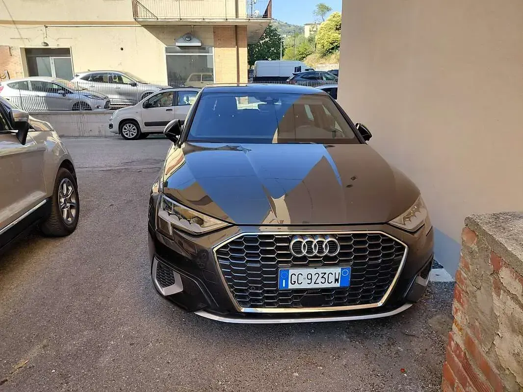 Usata Audi A3 Business 116 CV (85 kW) 2021 Berlina