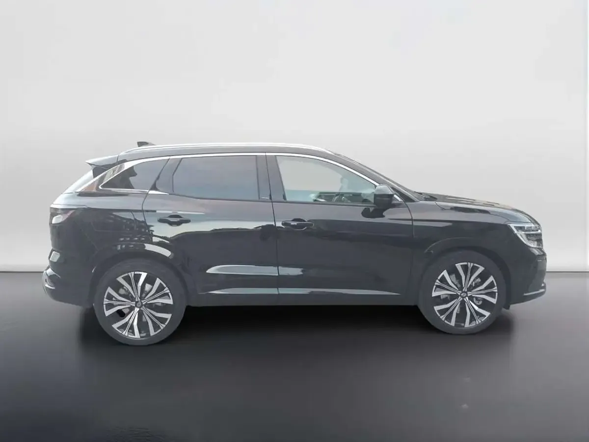Usata Renault Austral Iconic 199 CV (146 kW) 2025 Nero etoilã© SUV