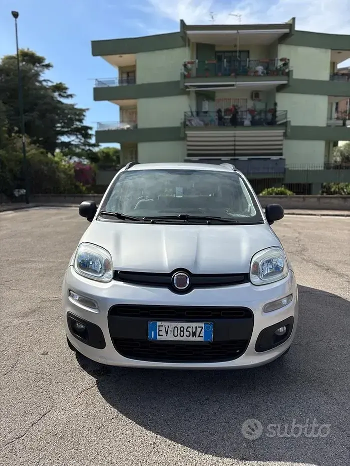 Usata Fiat Panda 69 CV (50 kW) 2014 Grigio Utilitaria
