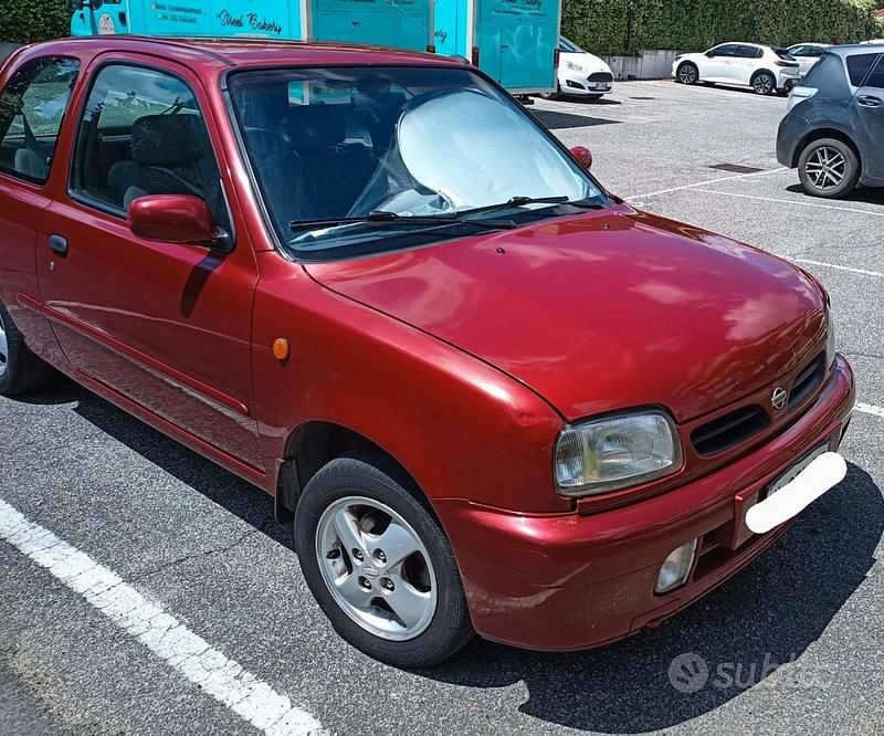 Usata Nissan Micra 75 CV (55 kW) 1998 Rosso Utilitaria