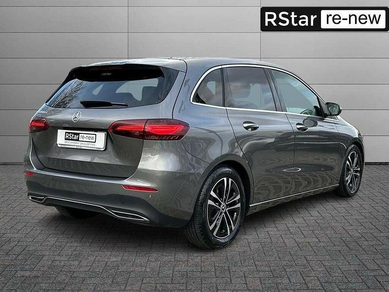 Usata Mercedes B180 Edition 116 CV (85 kW) 2025 Grigio montagna Monovolume