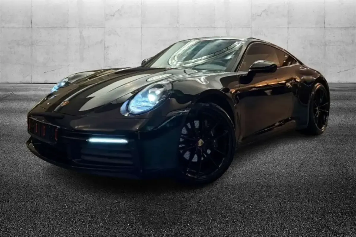 Usata Porsche 911 Carrera 385 CV (283 kW) 2019 Nero Coupé
