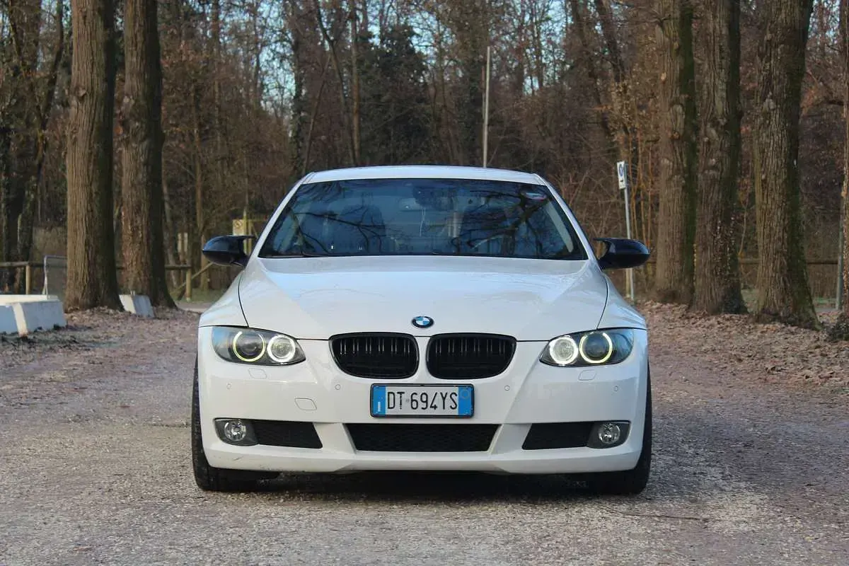 Usata BMW 330 M Sport 272 CV (200 kW) 2009 Coupé
