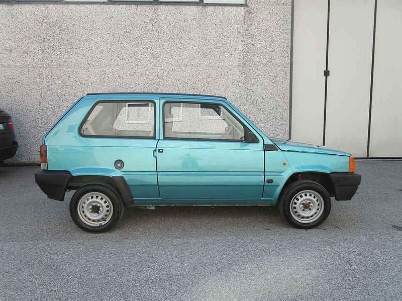 Usata Fiat Panda 39 CV (28 kW) 1996 Verde acqua Utilitaria