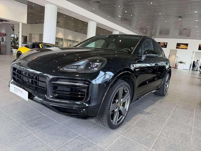 Usata Porsche Cayenne Platinum Edition 462 CV (339 kW) 2023 Nero SUV