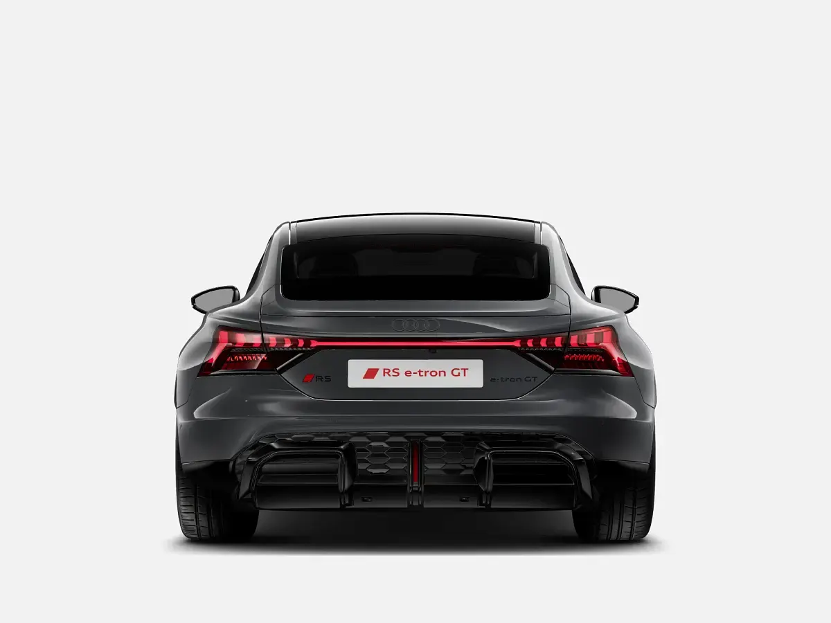 Nuova Audi RS e-tron GT Comfort 163 kW (222 CV) 2026 Grigio nuvola perla Berlina