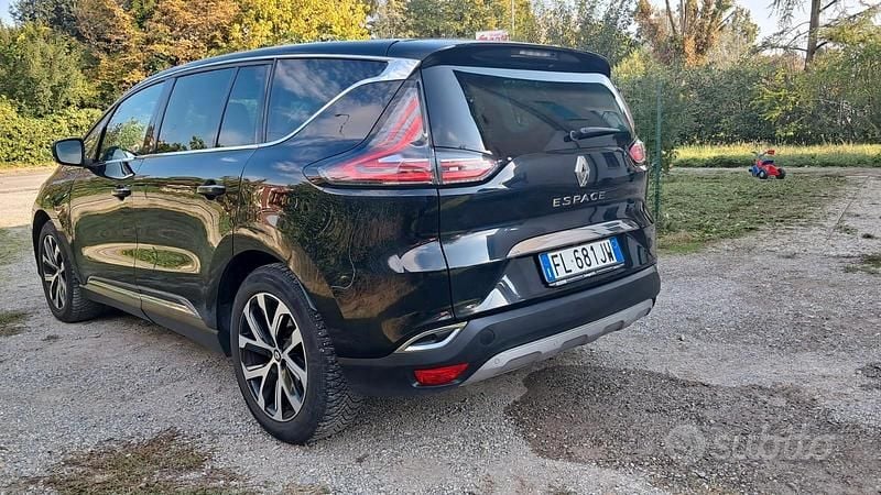 Usata Renault Espace 160 CV (117 kW) 2017 Nero Monovolume