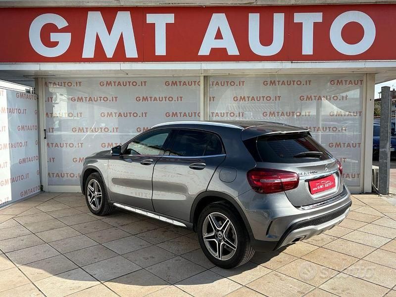 Usata Mercedes GLA200 Premium 136 CV (100 kW) 2019 Antracite SUV