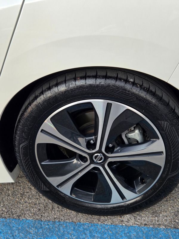 Usata Nissan Leaf Tekna 89 kW (122 CV) 2020 Bianco Utilitaria