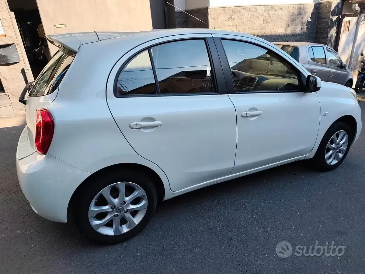 Usata Nissan Micra Tekna 80 CV (58 kW) 2016 Bianco Utilitaria