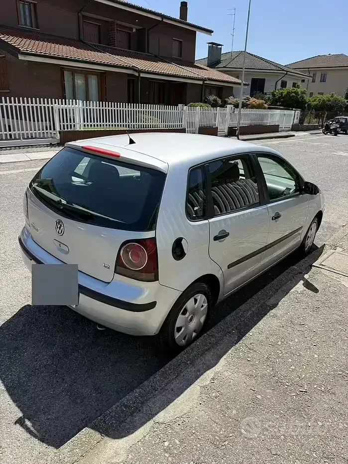 Usata VW Polo 64 CV (47 kW) 2007 Grigio Utilitaria