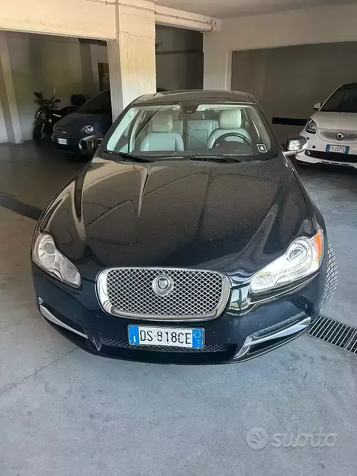 Usata Jaguar XF 207 CV (152 kW) 2008 Nero Berlina