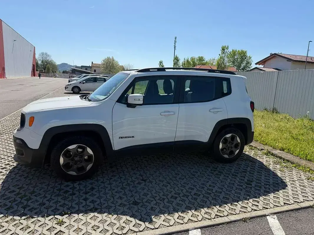 Usata Jeep Renegade Limited 120 CV (88 kW) 2015 Bianco SUV