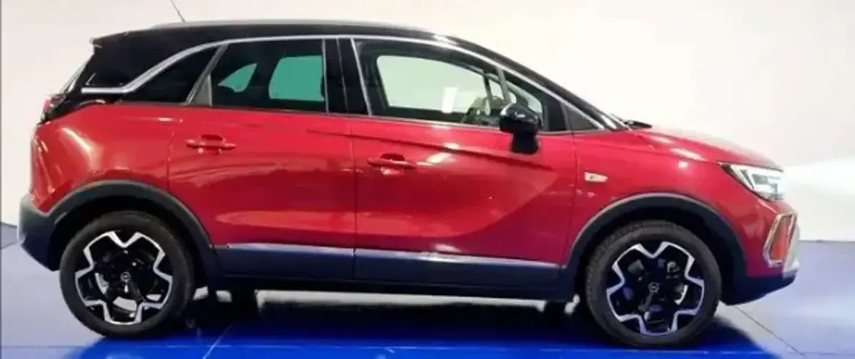 Usata Opel Crossland X Ultimate 110 CV (80 kW) 2024 SUV
