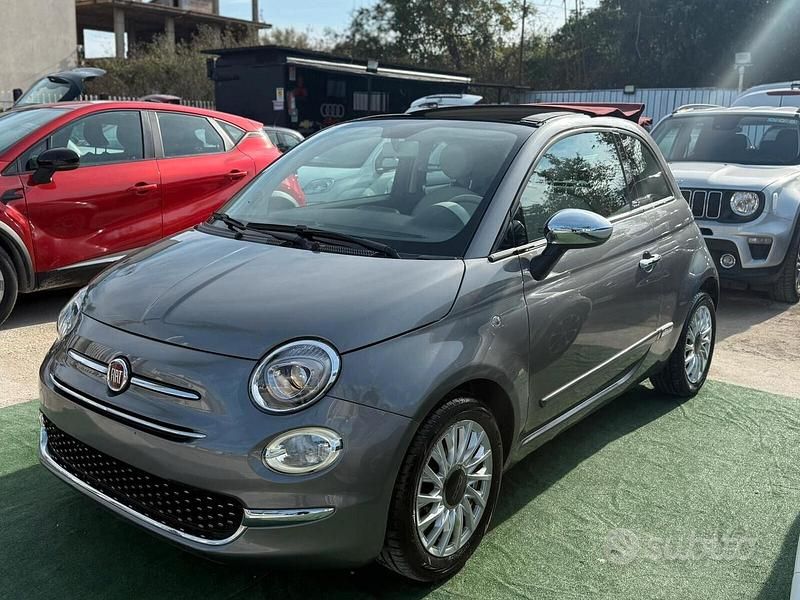Grigio Usata 2020 Fiat 500 Cabrio | 10.790 € (Buon prezzo) - Immagine 1/4