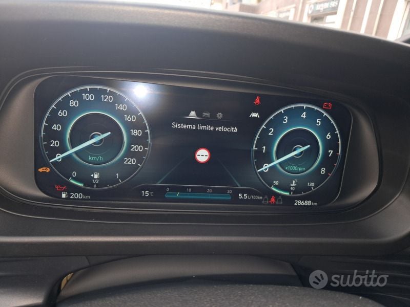 Usata Hyundai i20 75 CV (55 kW) 2023 Blu Berlina