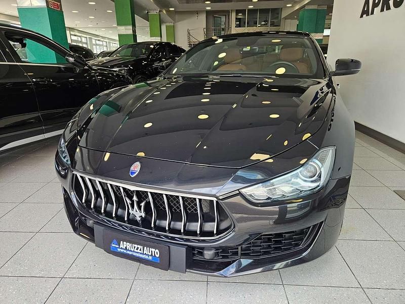 Usata Maserati Ghibli 275 CV (202 kW) 2019 Nero Berlina