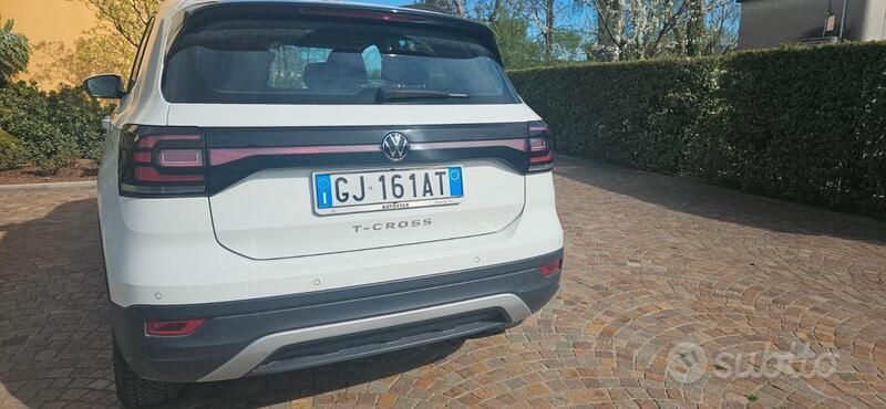 Usata VW T-Cross Life 95 CV (69 kW) 2022 Bianco SUV