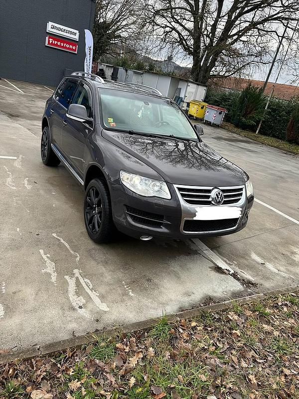 Usata VW Touareg 224 CV (164 kW) 2010 Grigio SUV