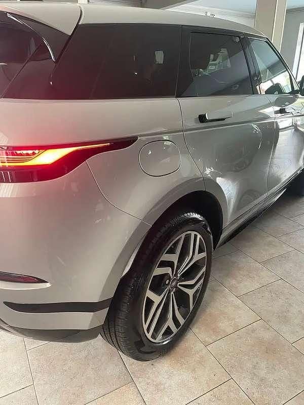 Begagnad Land Rover Range Rover evoque R-Dynamic 179 HK (131 kW) 2020 Silver SUV
